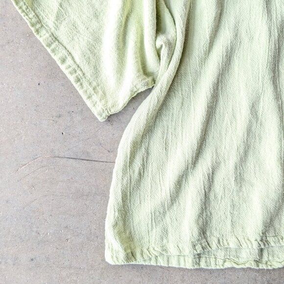 Oh My Gauze! Pastel Green Sage Asymmetric Button Front Short Sleeve Cotton Top - Picture 4 of 9